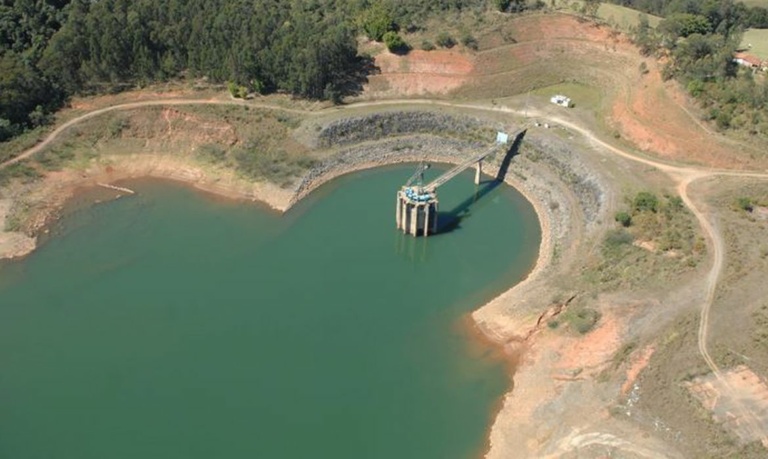 Reservatórios da Grande SP estão mais baixos do que em 2013